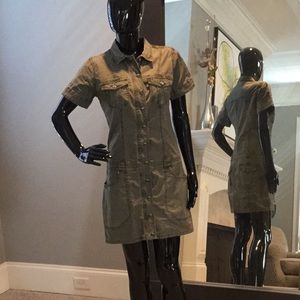 CUTE little dress perfect for the summer.